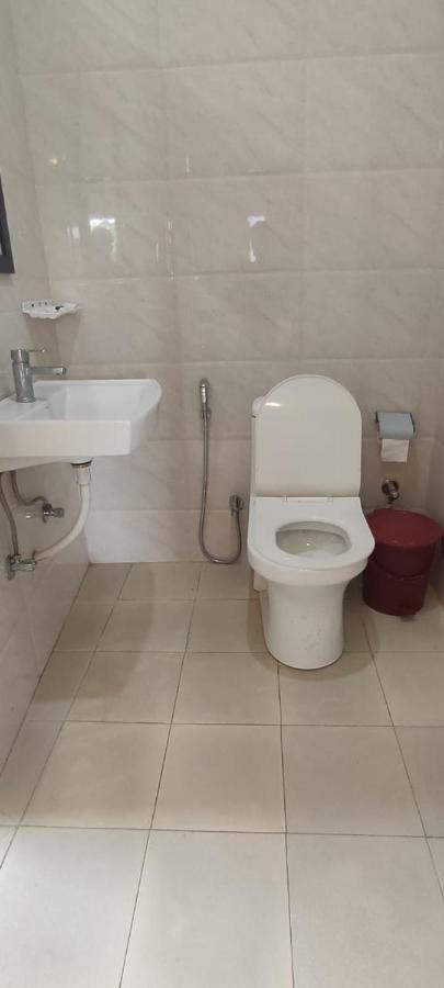 Hilltop Lodge Guwahati Ngoại thất bức ảnh