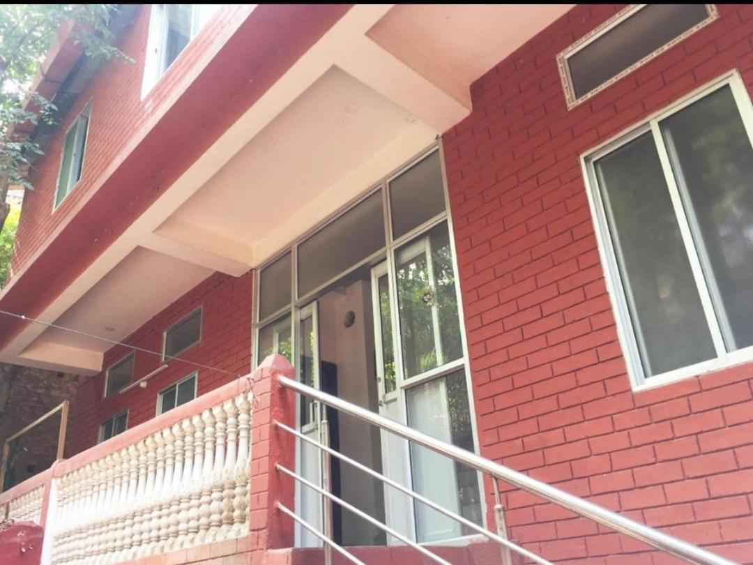 Hilltop Lodge Guwahati Ngoại thất bức ảnh