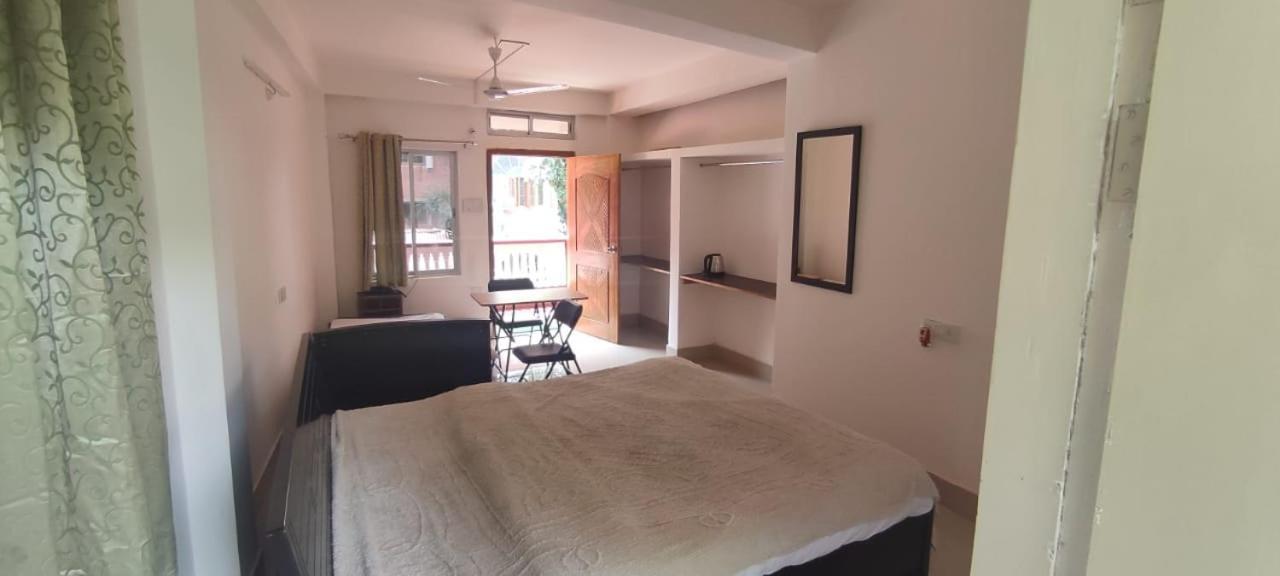 Hilltop Lodge Guwahati Ngoại thất bức ảnh