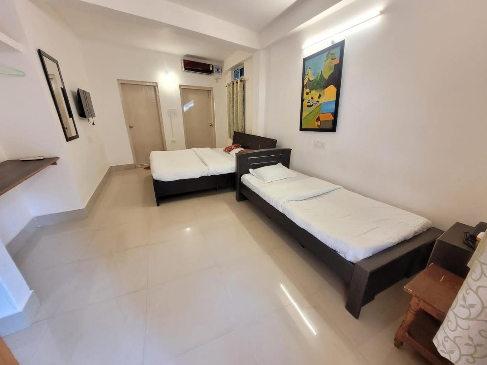 Hilltop Lodge Guwahati Phòng bức ảnh