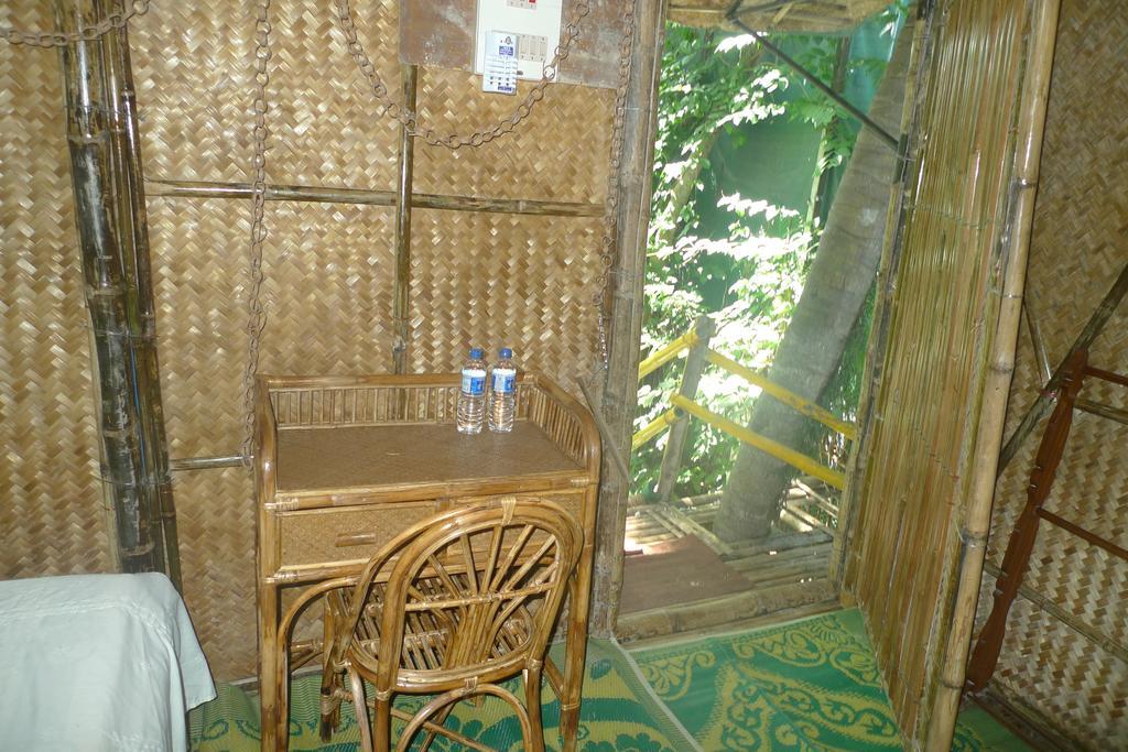 Hilltop Lodge Guwahati Ngoại thất bức ảnh